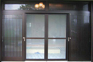 玄関網戸施工例2